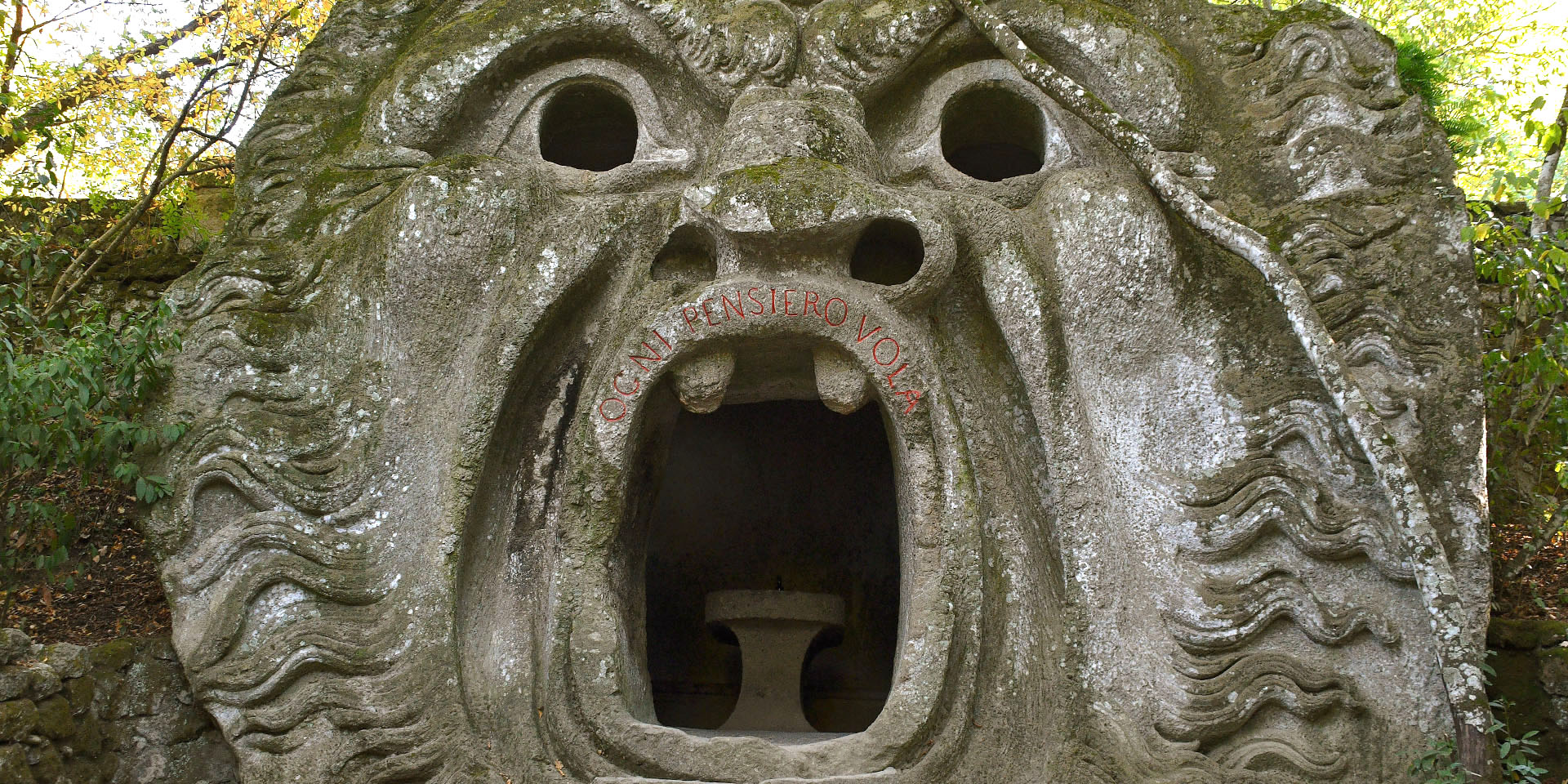 t-bomarzo.jpg